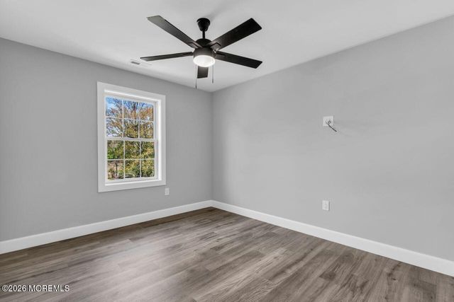 553 Colts Neck Road B, Farmingdale, NJ 07727