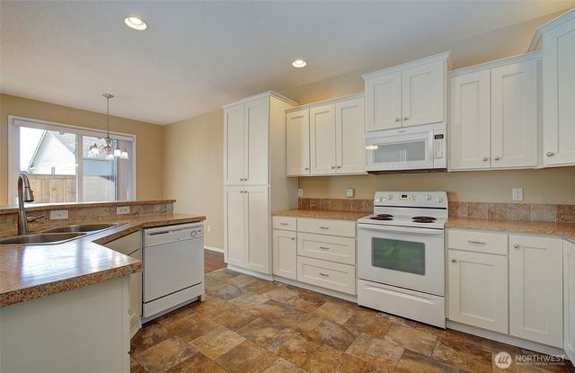 5732 L Street, Washougal, WA 98671