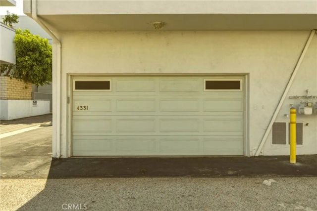 4331 W Sarah Street 10, Burbank, CA 91505