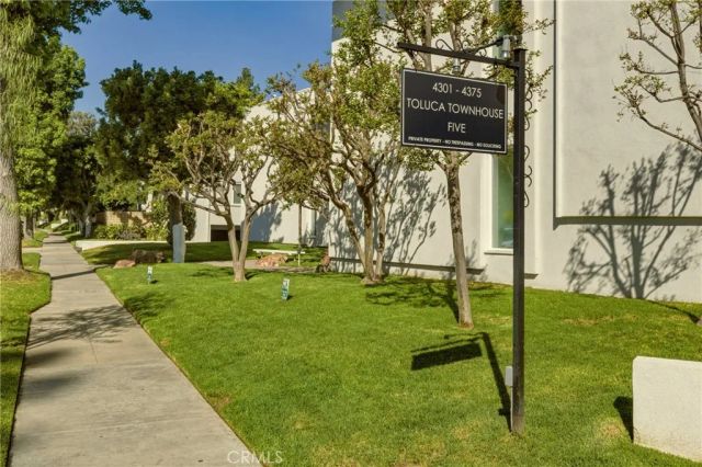 4331 W Sarah Street 10, Burbank, CA 91505