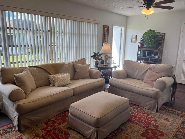 2638 Gately Drive E 112, West Palm Beach, FL 33415