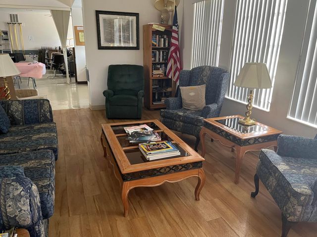 2638 Gately Drive E 112, West Palm Beach, FL 33415