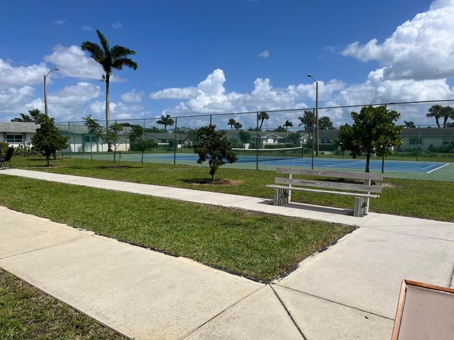 2638 Gately Drive E 112, West Palm Beach, FL 33415