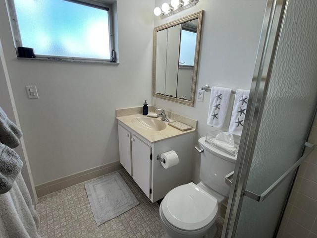 2638 Gately Drive E 112, West Palm Beach, FL 33415