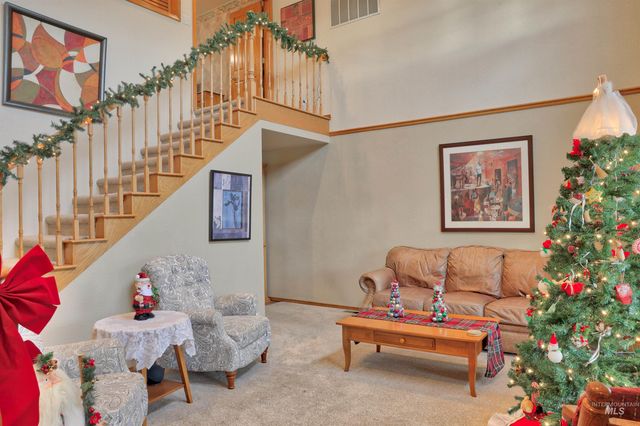 2051 N Applewood Place, Meridian, ID 83642