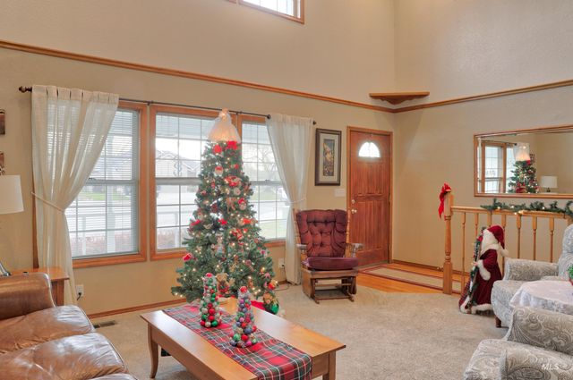 2051 N Applewood Place, Meridian, ID 83642