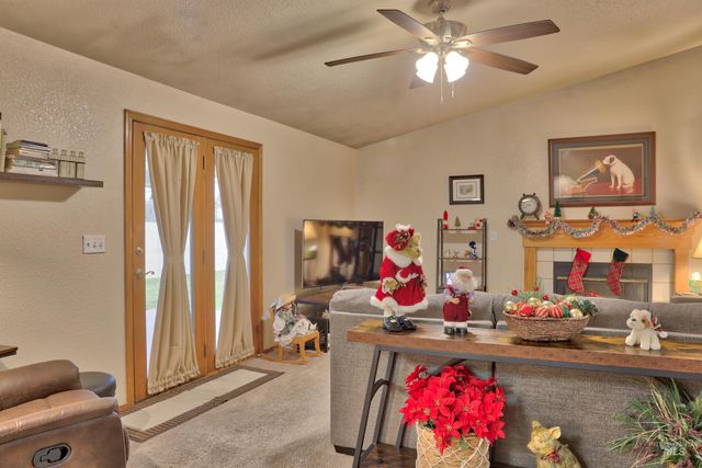 2051 N Applewood Place, Meridian, ID 83642