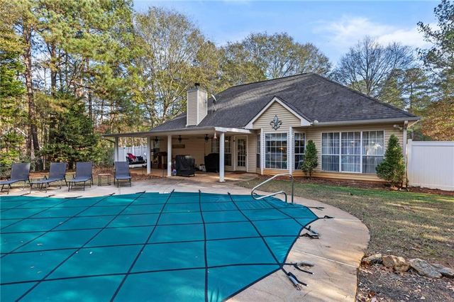 175 Ewing Drive, Social Circle, GA 30025