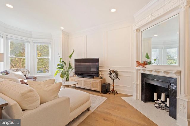 1223 FAIRMONT ST NW, Washington, DC 20009