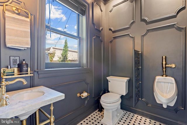 1223 FAIRMONT ST NW, Washington, DC 20009