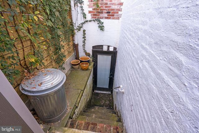 1223 FAIRMONT ST NW, Washington, DC 20009