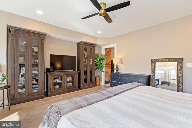 1223 FAIRMONT ST NW, Washington, DC 20009