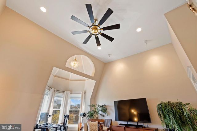 1223 FAIRMONT ST NW, Washington, DC 20009