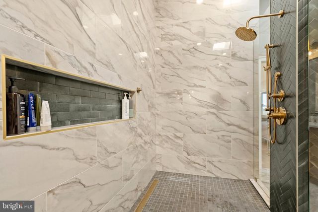 1223 FAIRMONT ST NW, Washington, DC 20009