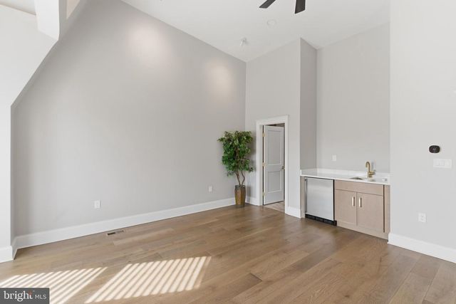 1223 FAIRMONT ST NW, Washington, DC 20009