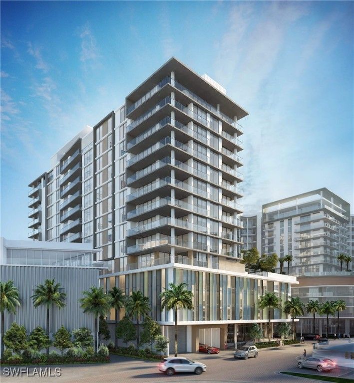 1925 Metropolitan BLVD 801, Naples, FL 34112