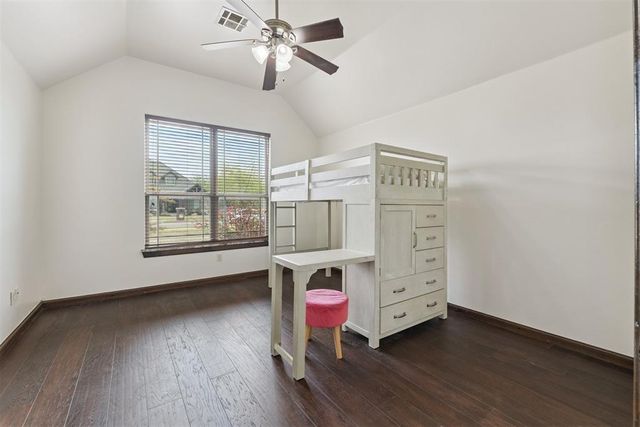 4309 Bridge Wood Lane, Oklahoma City, OK 73179
