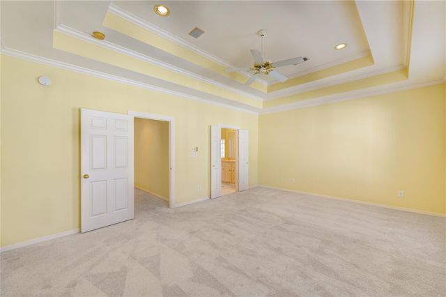 2124 Nantucket Drive B, Houston, TX 77057