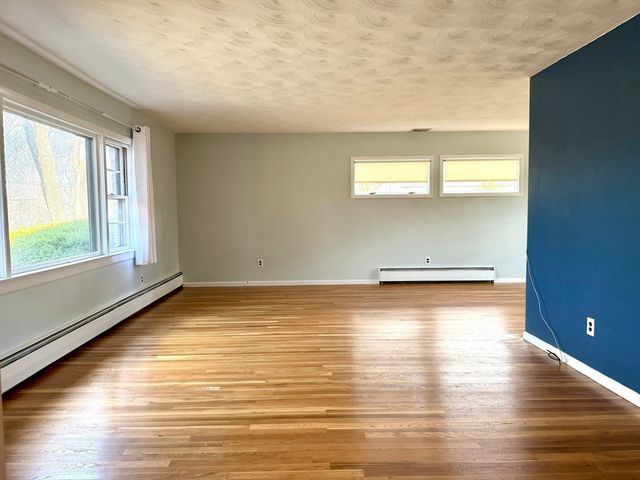 90 Mill Street 90, Newton, MA 02459