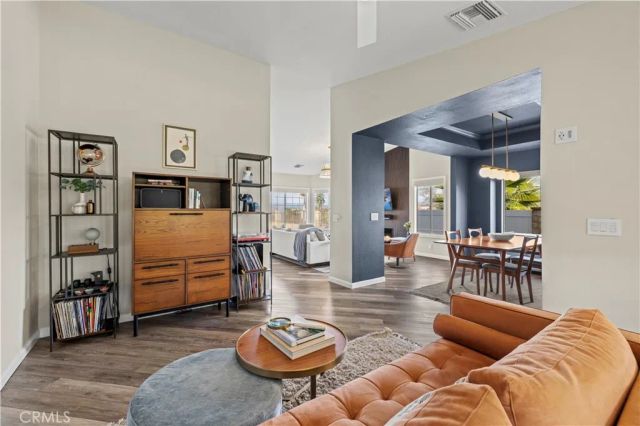 22553 Pearson Court, Saugus, CA 91350