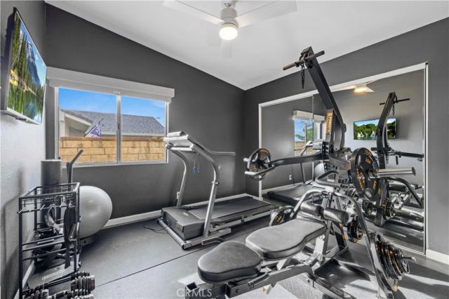 22553 Pearson Court, Saugus, CA 91350