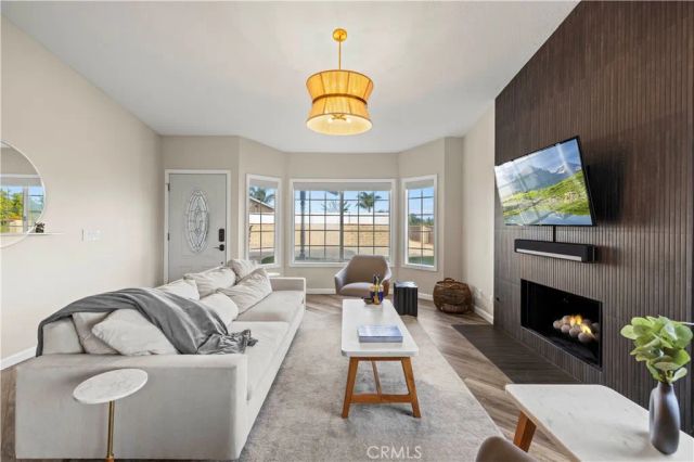 22553 Pearson Court, Saugus, CA 91350