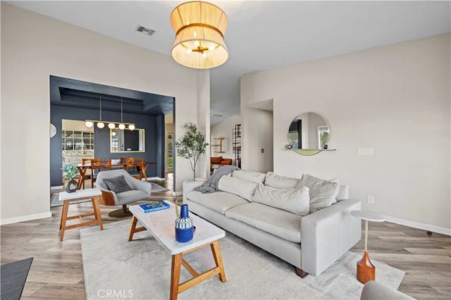 22553 Pearson Court, Saugus, CA 91350