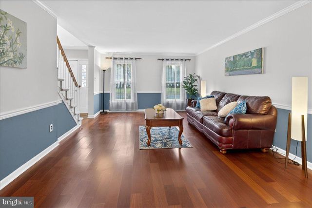 43 SARATOGA DR, West Windsor, NJ 08550