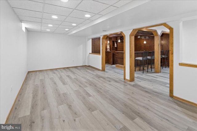 43 SARATOGA DR, West Windsor, NJ 08550