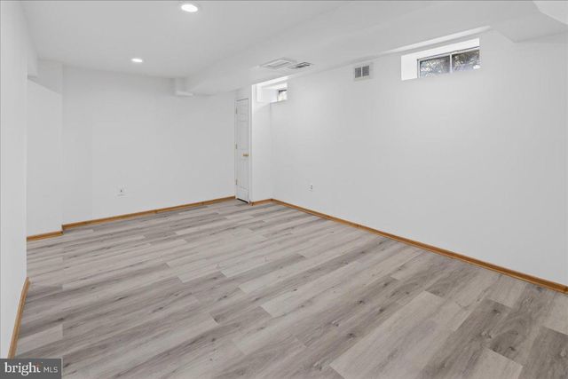 43 SARATOGA DR, West Windsor, NJ 08550