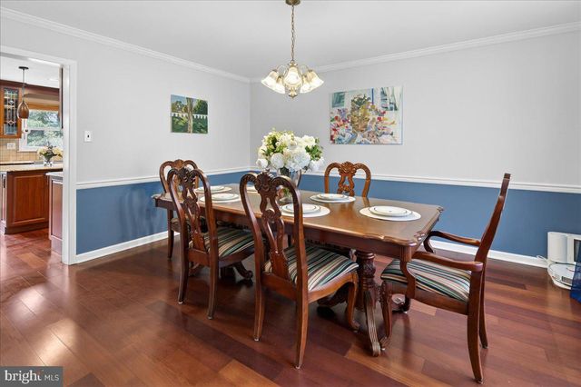 43 SARATOGA DR, West Windsor, NJ 08550