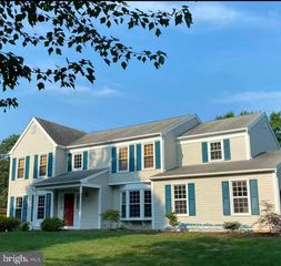 43 SARATOGA DR, West Windsor, NJ 08550