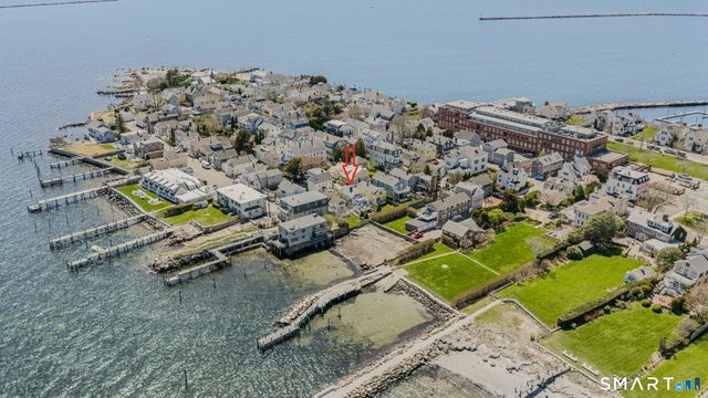 20 Diving Street, Stonington, CT 06378
