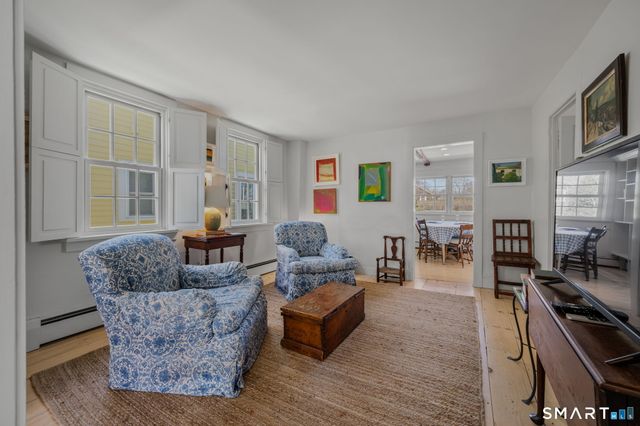 20 Diving Street, Stonington, CT 06378