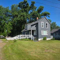 93 State Park Drive, Bay City, MI 48706