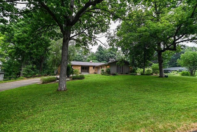 3776 Robin Hood Way, Madison, WI 53718
