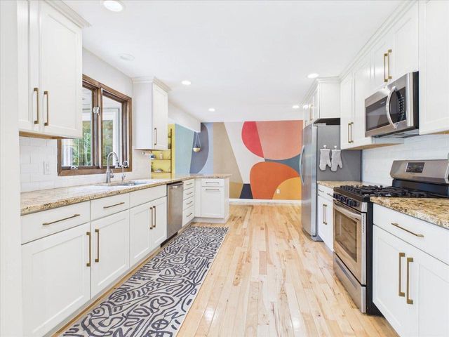 3776 Robin Hood Way, Madison, WI 53718