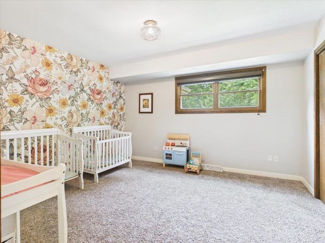 3776 Robin Hood Way, Madison, WI 53718