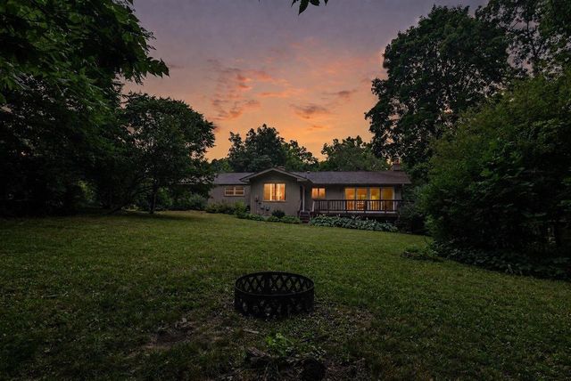 3776 Robin Hood Way, Madison, WI 53718