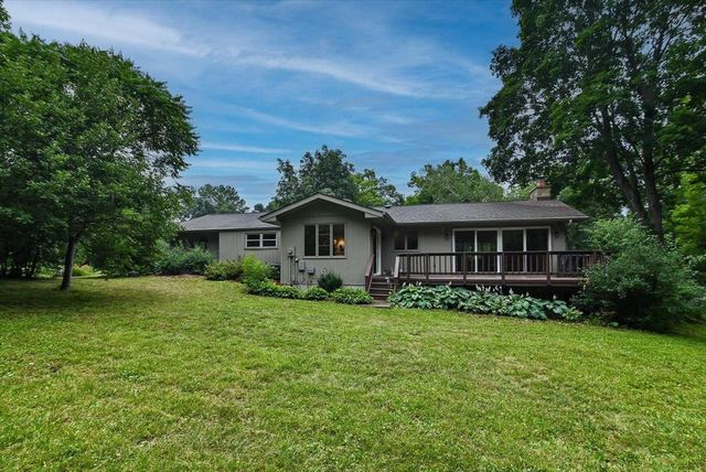 3776 Robin Hood Way, Madison, WI 53718
