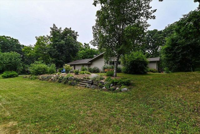 3776 Robin Hood Way, Madison, WI 53718
