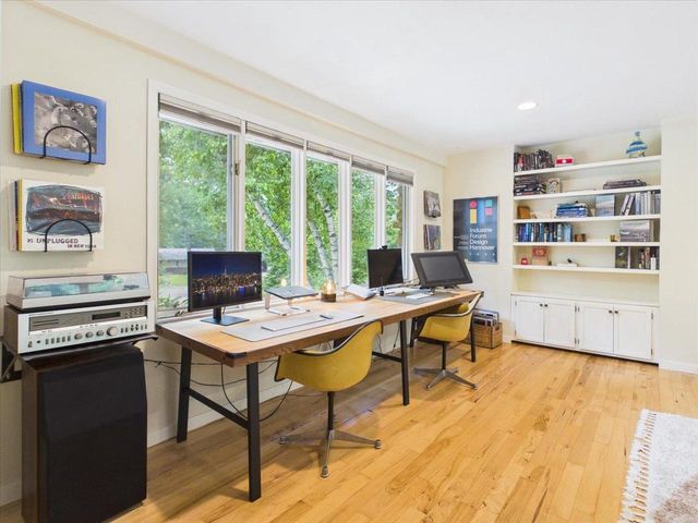 3776 Robin Hood Way, Madison, WI 53718
