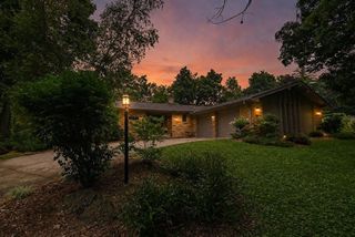 3776 Robin Hood Way, Madison, WI 53718