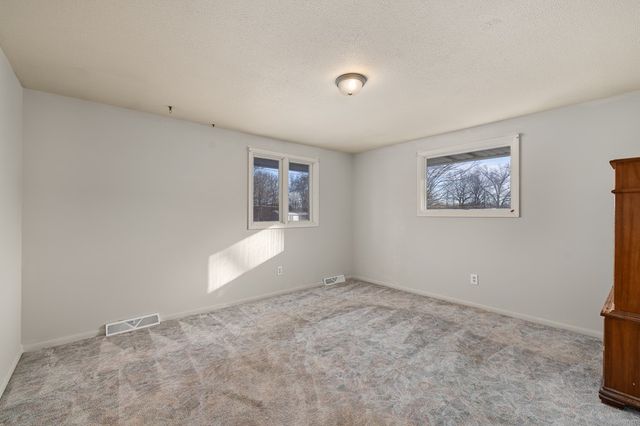 1359 N Stewart Rd, Mansfield, OH 44903