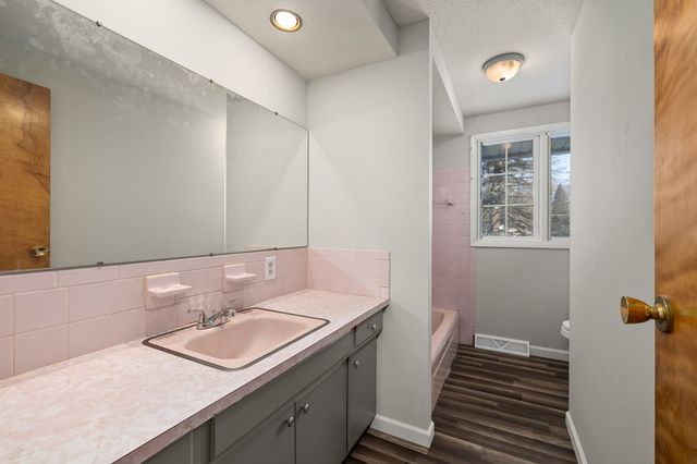 1359 N Stewart Rd, Mansfield, OH 44903