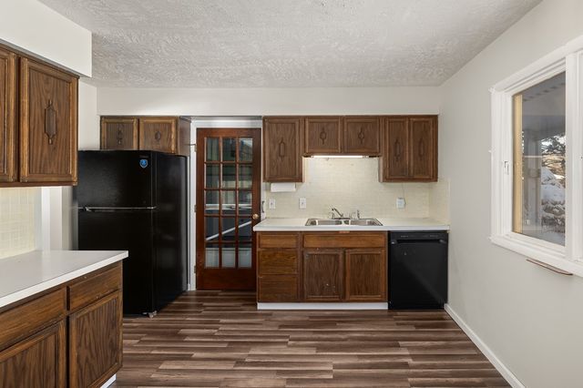 1359 N Stewart Rd, Mansfield, OH 44903