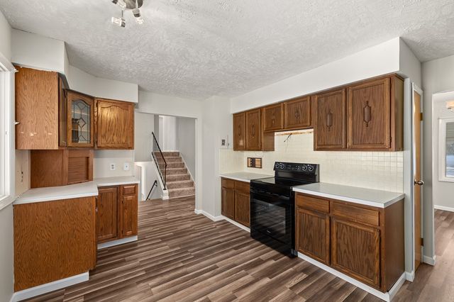 1359 N Stewart Rd, Mansfield, OH 44903