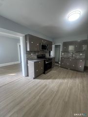 105 Caroline Street 2, Bridgeport, CT 06608