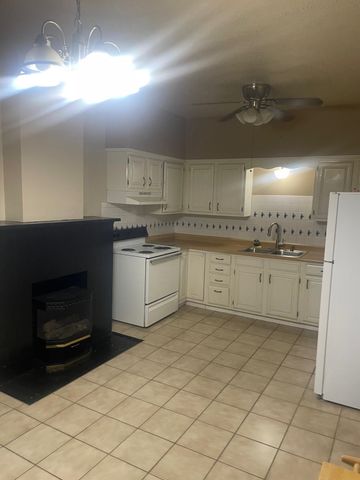2718 5th Avenue, Huntington, WV 25702