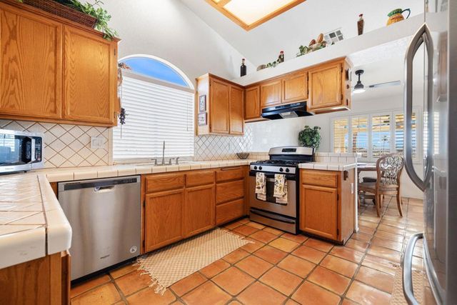 48638 Hepburn Drive, Indio, CA 92201
